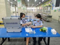 <b>为切障泛博考生的饮食平安</b>