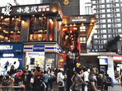 小龙坎的市场份额早已跌出了前三的
